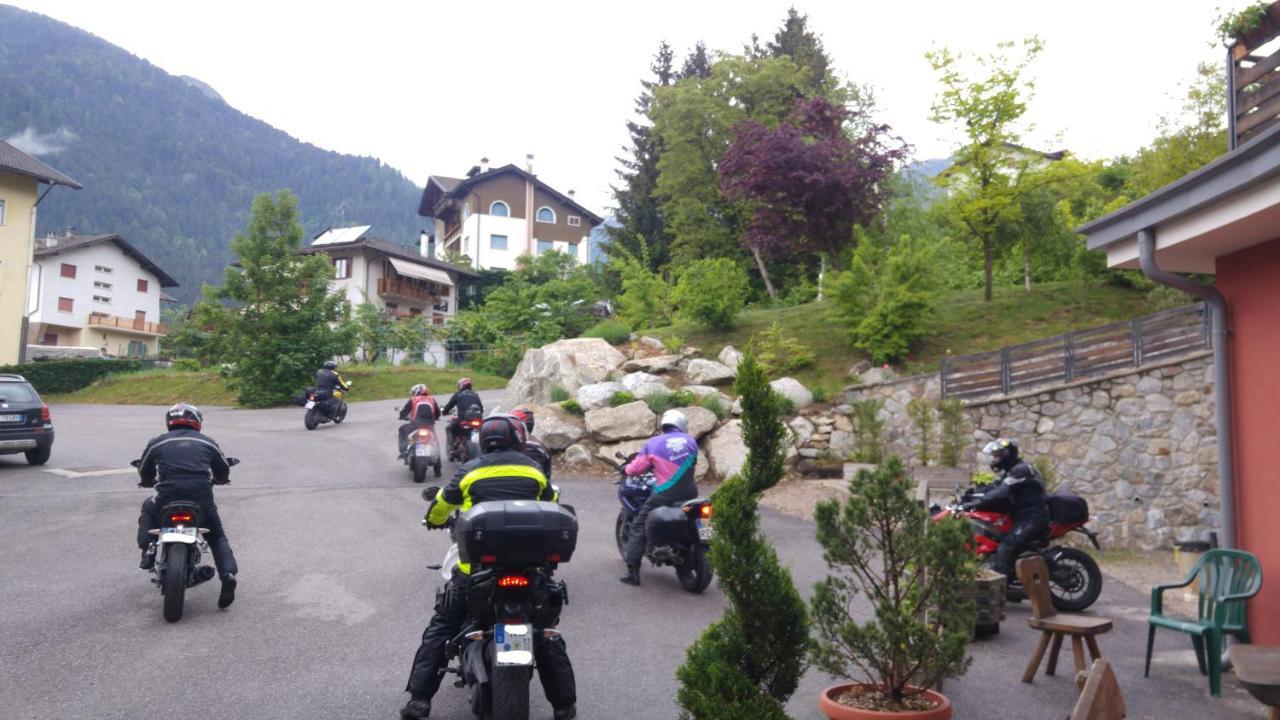 Alpen Garten Hotel Margherita Rumo Esterno foto