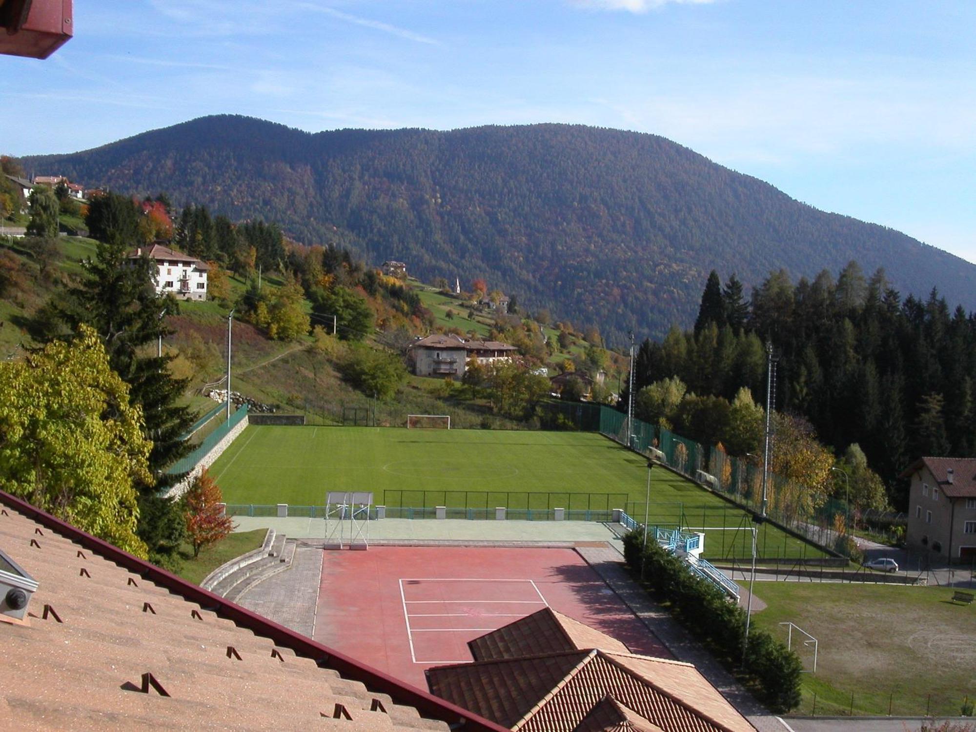 Alpen Garten Hotel Margherita Rumo Esterno foto
