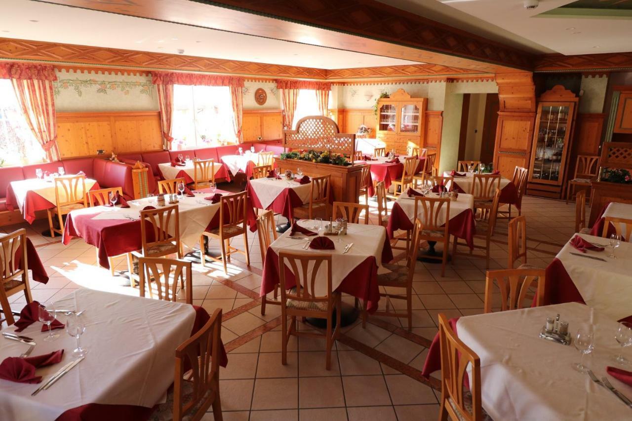 Alpen Garten Hotel Margherita Rumo Esterno foto